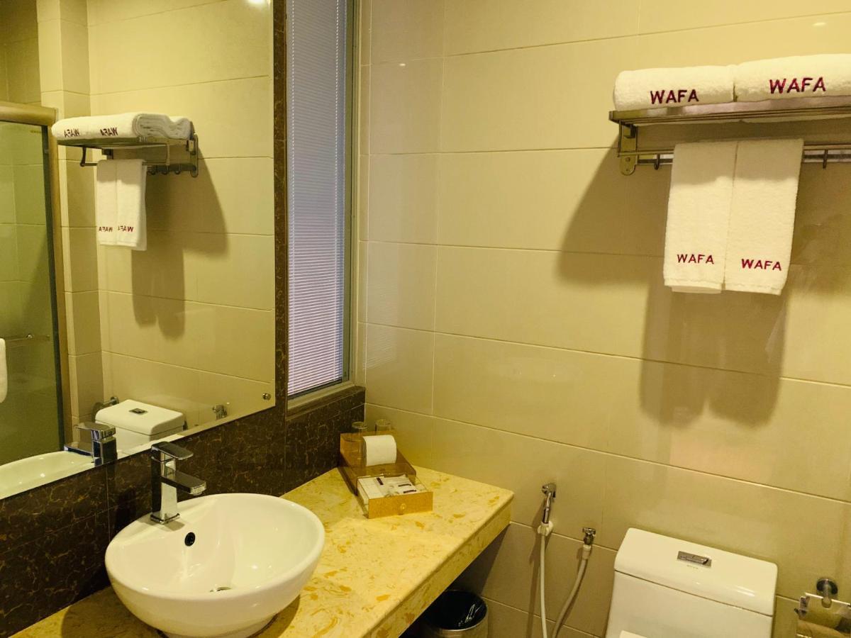 Wafa Hotel & Apartment Kampong Mata Mata Exterior photo