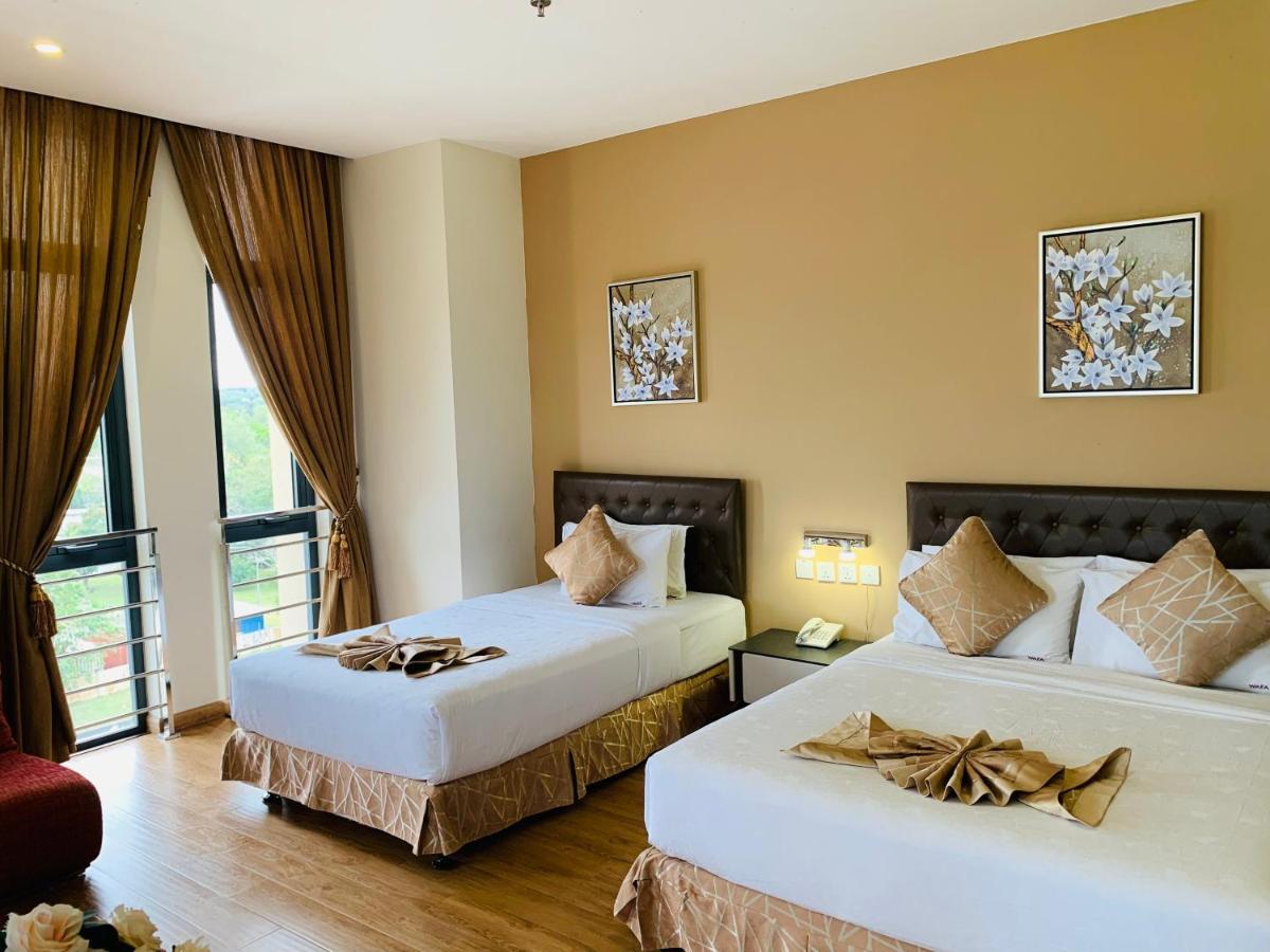Wafa Hotel & Apartment Kampong Mata Mata Exterior photo